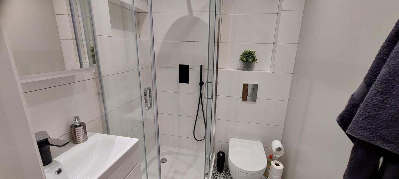 Apartament Mila Lägenhet Malbork Exteriör bild
